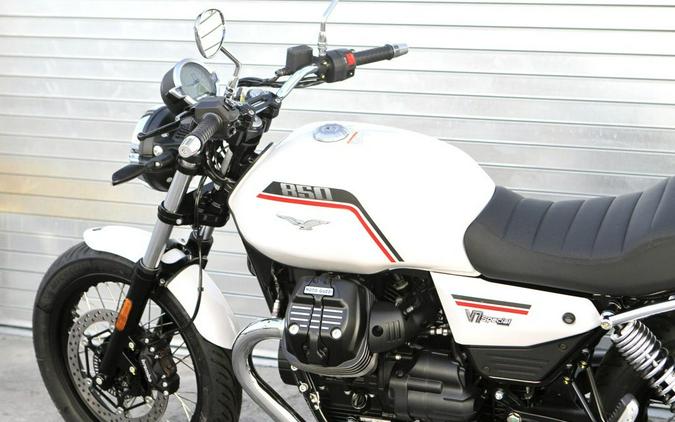 2026 Moto Guzzi V7 Special