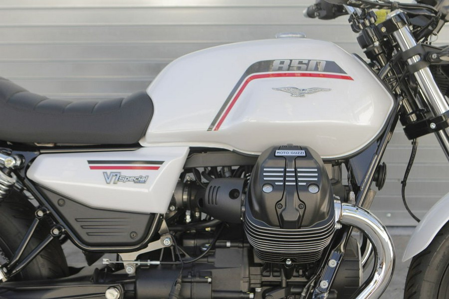 2026 Moto Guzzi V7 Special