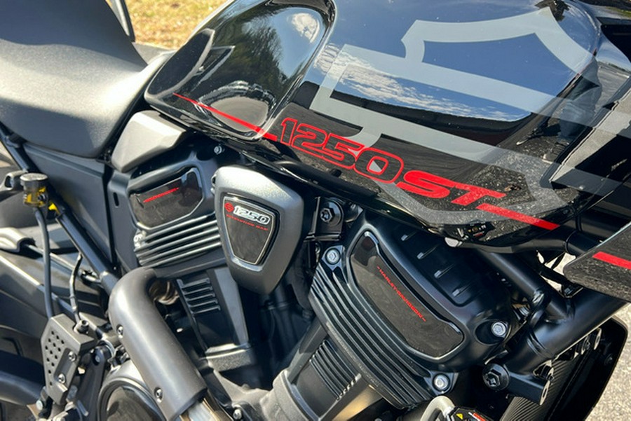2026 Harley-Davidson Pan America 1250 ST