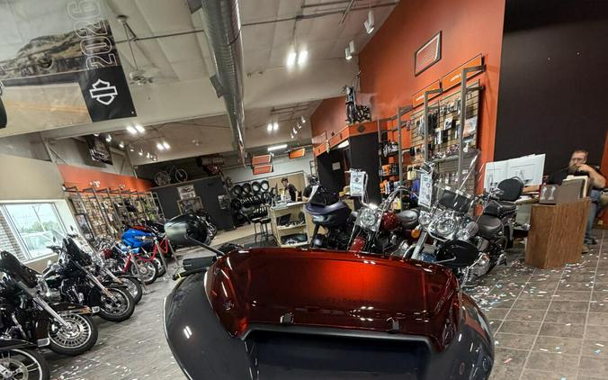 2026 Harley-Davidson® CVO Road Glide ST Inferno Gray