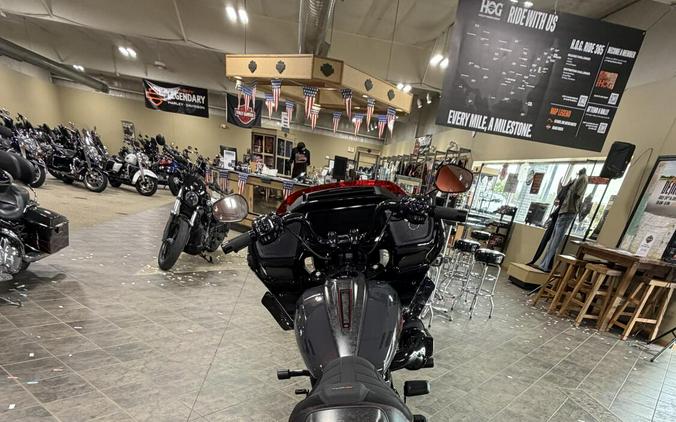 2026 Harley-Davidson® CVO Road Glide ST Inferno Gray