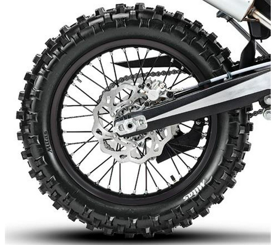 2027 Beta X-Trainer 300