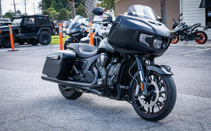 2023 Indian Motorcycle® Challenger® Dark Horse® Black Smoke