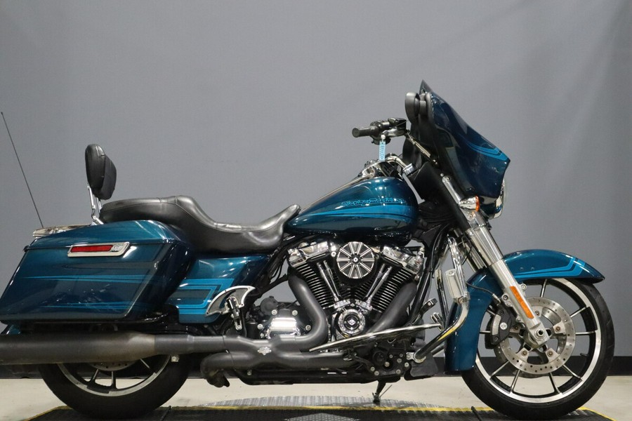 2020 Harley-Davidson Street Glide