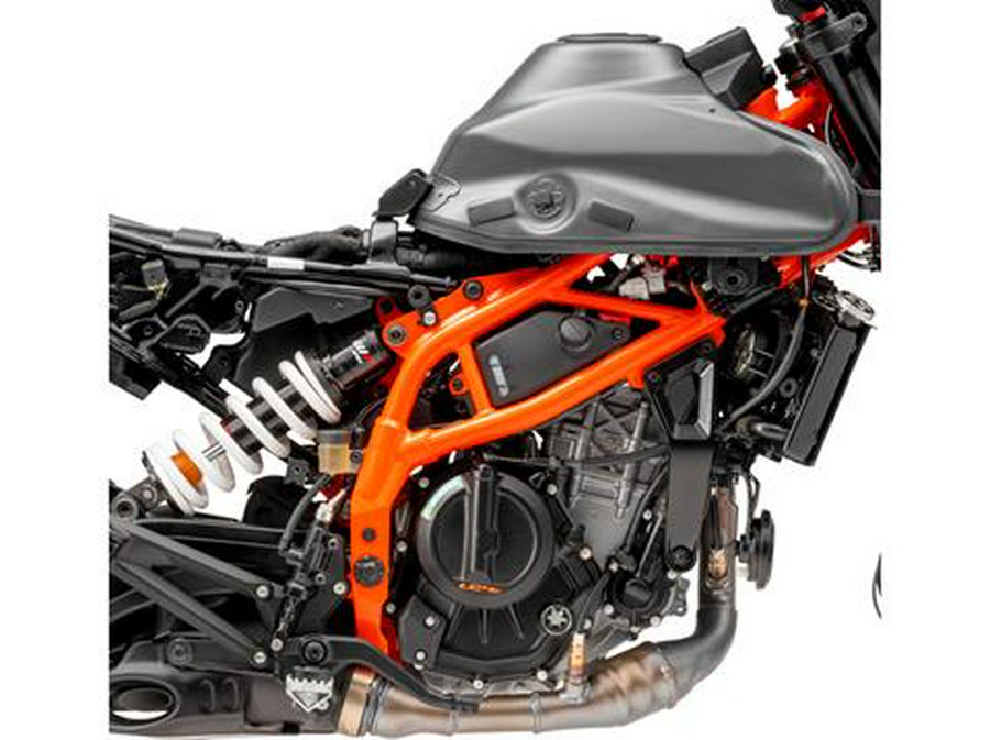 2026 KTM 390 SMC R