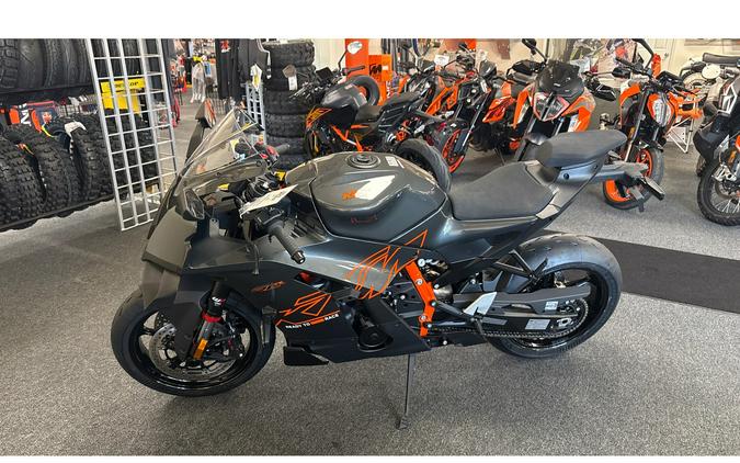 2026 RC 990 R - KTM