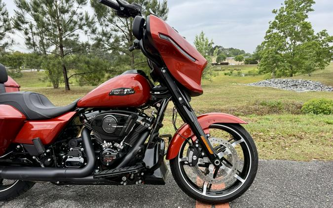2024 Harley-Davidson® Street Glide® FLHX