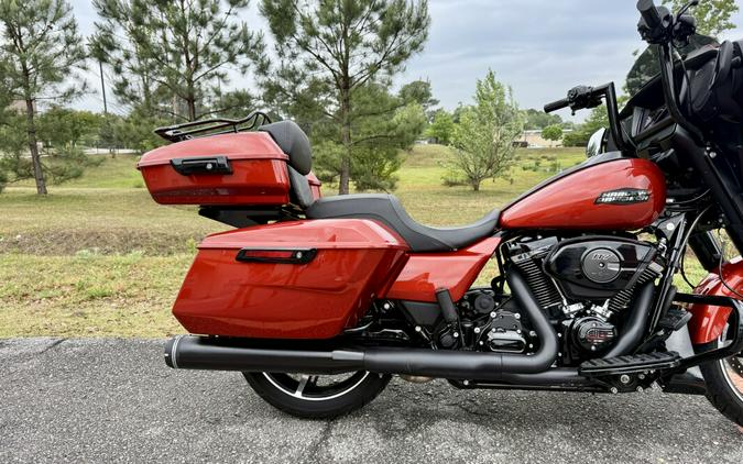 2024 Harley-Davidson® Street Glide® FLHX
