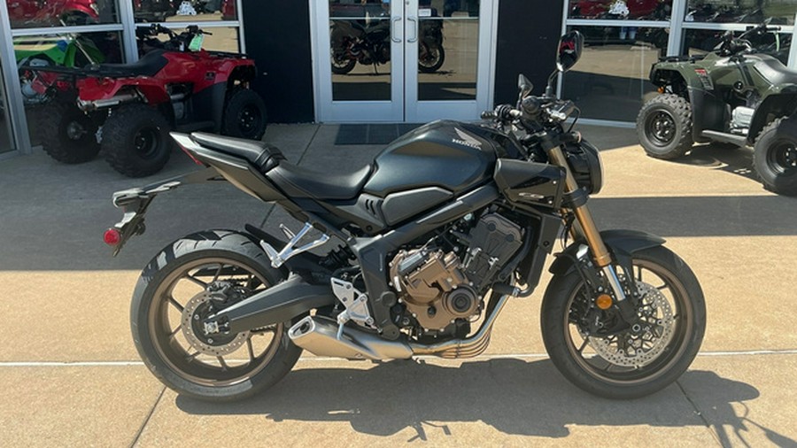 2026 Honda CB650R E-Clutch
