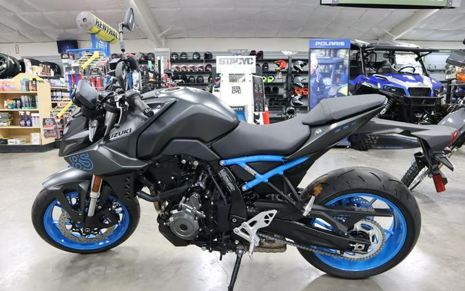 2024 Suzuki GSX 8S