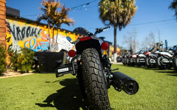 2025 Indian SCOUT BOBBER LIMITED TECH