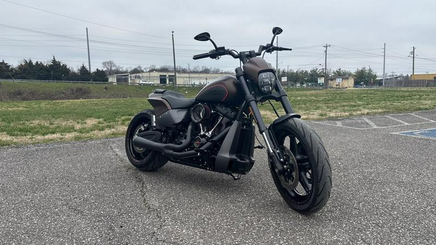 2019 Harley-Davidson® FXDRS - FXDR™ 114