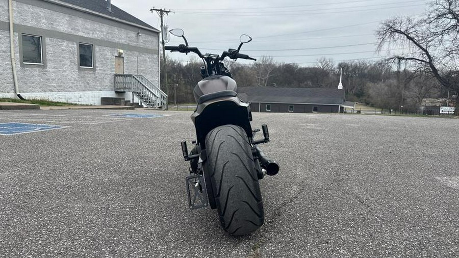 2019 Harley-Davidson® FXDRS - FXDR™ 114