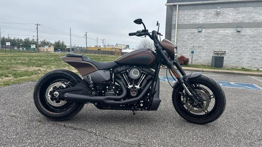 2019 Harley-Davidson® FXDRS - FXDR™ 114
