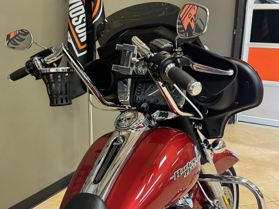 2019 Harley-Davidson Street Glide® Base