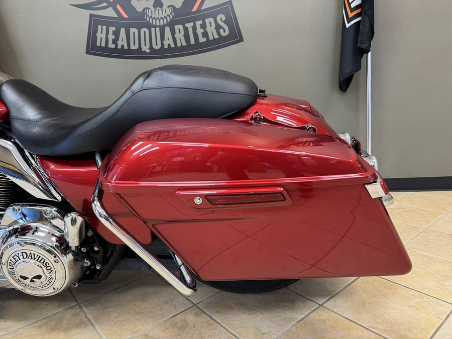 2019 Harley-Davidson Street Glide® Base