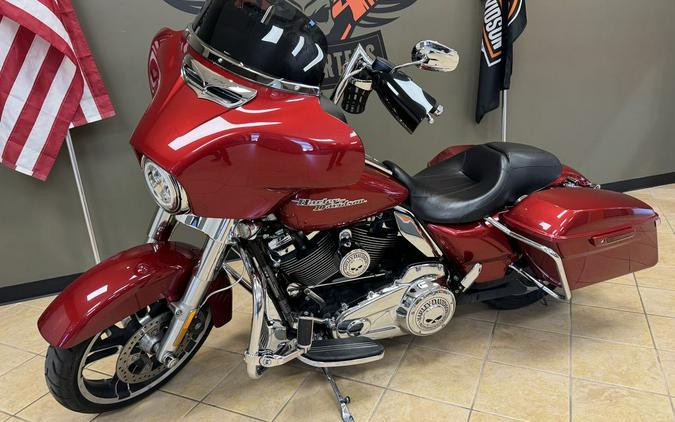 2019 Harley-Davidson Street Glide® Base