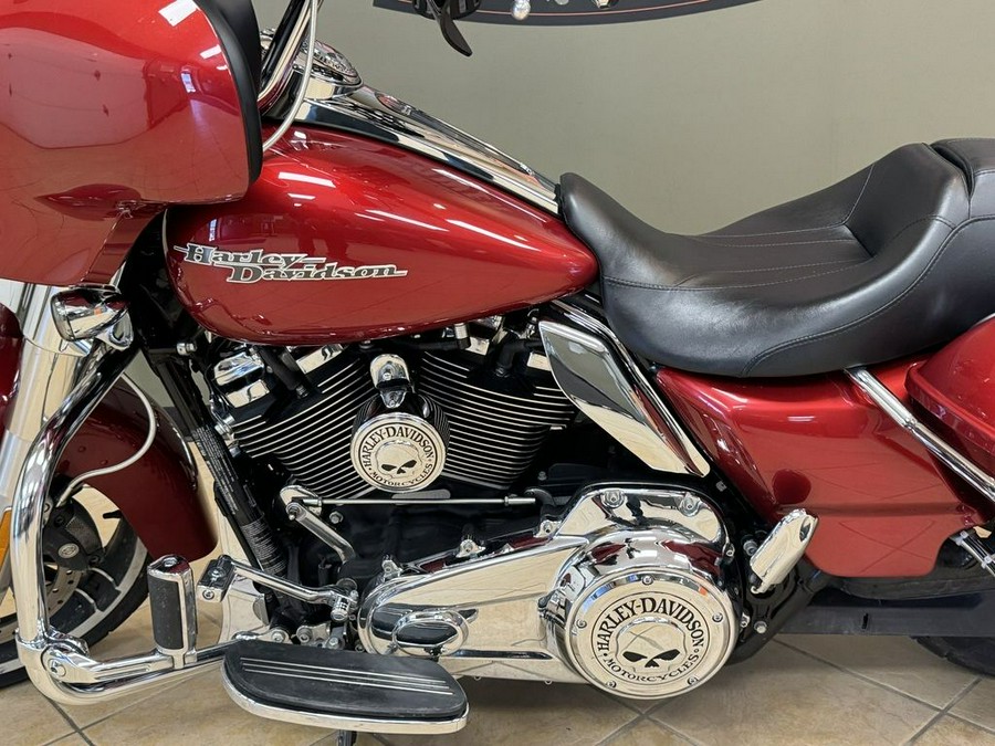 2019 Harley-Davidson Street Glide® Base