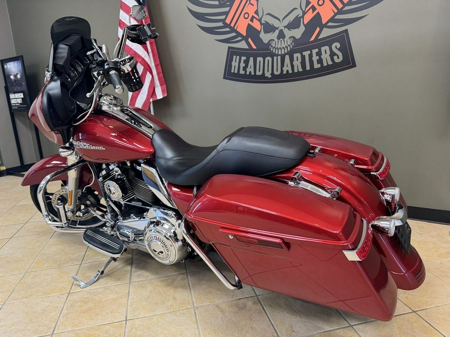 2019 Harley-Davidson Street Glide® Base