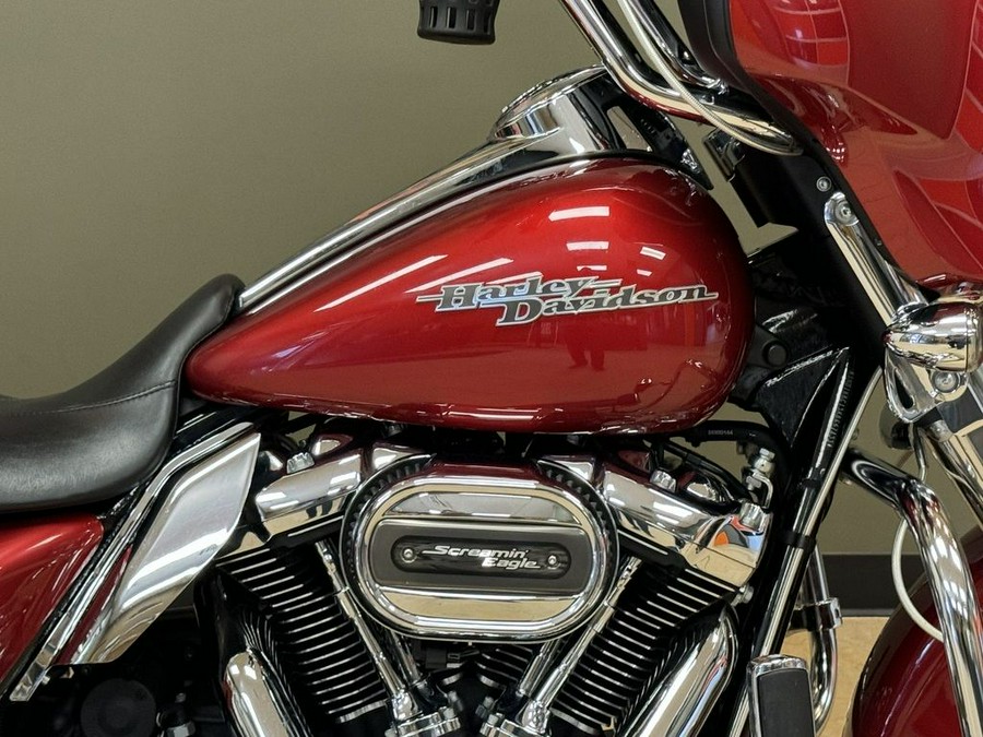 2019 Harley-Davidson Street Glide® Base