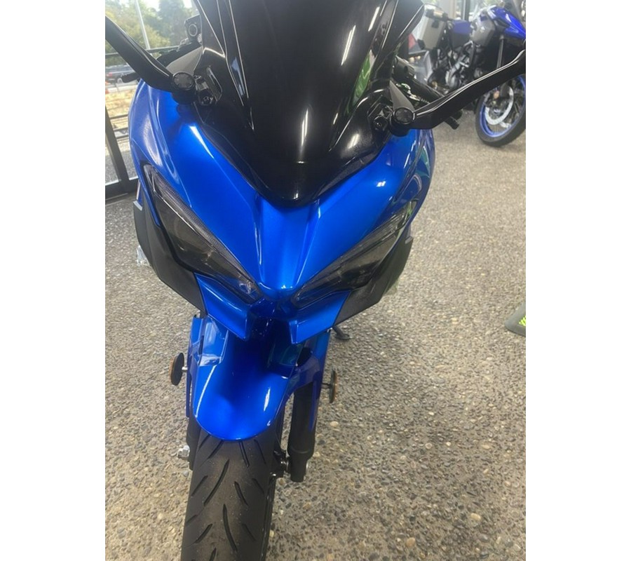 2018 Kawasaki Ninja® 400 Base