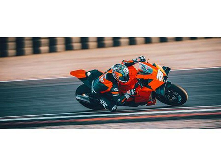 2026 KTM 990 RC R