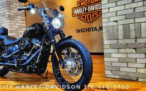 USED 2018 Harley-Davidson® Street Bob®, FXBB