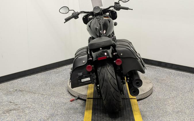 2025 Indian Motorcycle Super Chief Dark Horse