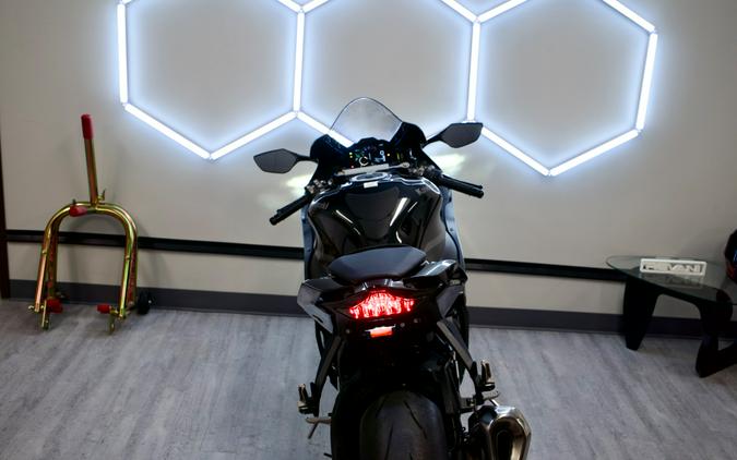 2026 Kawasaki Ninja ZX-10R ABS