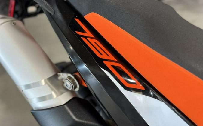 2019 KTM 790 Adventure R