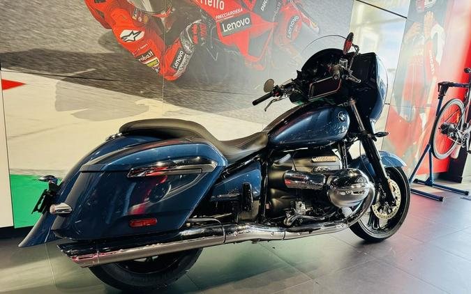 2023 BMW R 18 B Gravity Blue Metallic