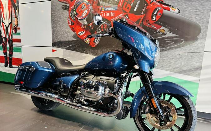 2023 BMW R 18 B Gravity Blue Metallic