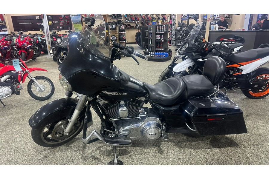 2013 Harley-Davidson® FLHX Street Glide®