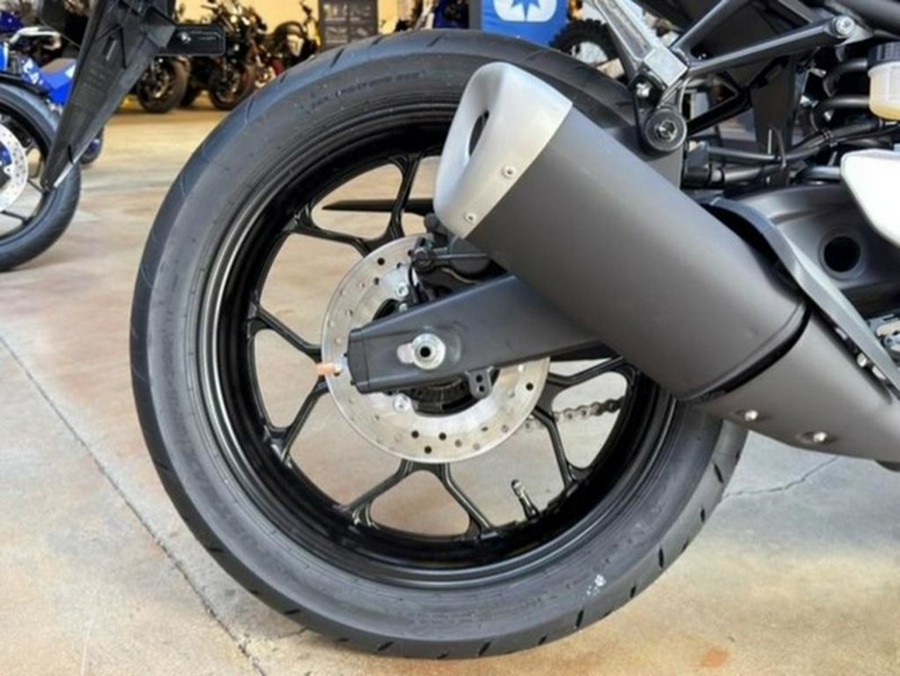 2026 Yamaha YZF R3 70Th Anniversary Edition