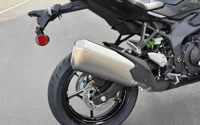 2026 Kawasaki Ninja® ZX™-4RR ABS