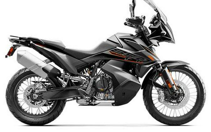 2022 KTM 890 Adventure