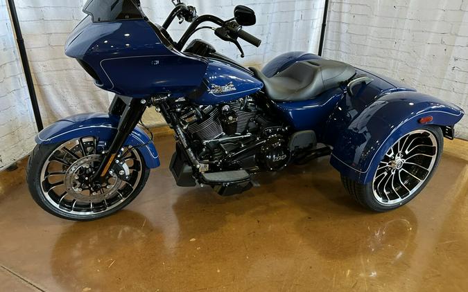 2023 Harley-Davidson Road Glide 3 FLTRT Bright Billiard Blue