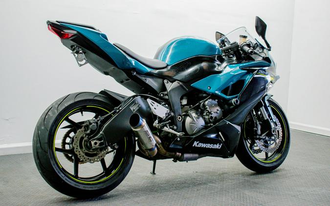 2021 Kawasaki Ninja ZX-6R ABS KRT Edition