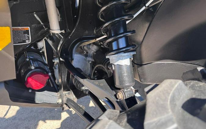 2023 Can-Am Defender MAX XT HD10