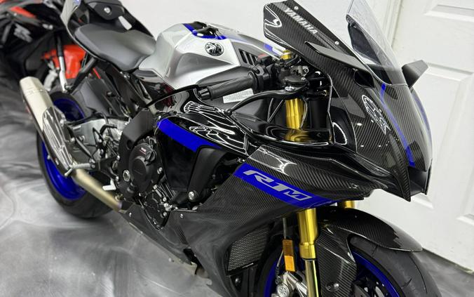 2023 Yamaha R1M With Only 1700 Miles, Full Akrapovic Exhaust