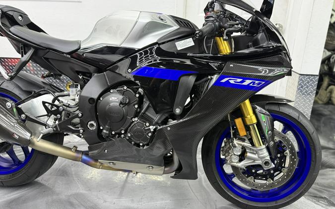 2023 Yamaha R1M With Only 1700 Miles, Full Akrapovic Exhaust