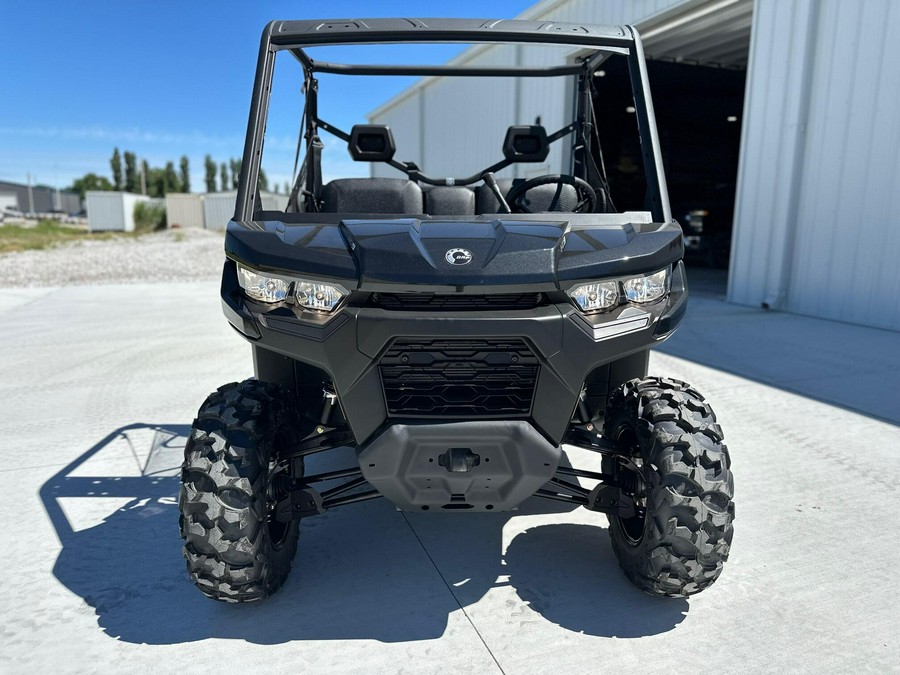 2026 Can-Am Defender DPS HD9
