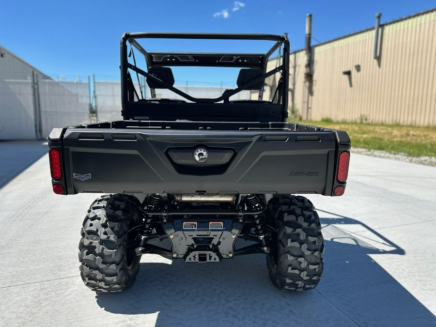 2026 Can-Am Defender DPS HD9