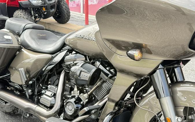 2021 Harley-Davidson® CVO Road Glide Bronze Armor - 56298T