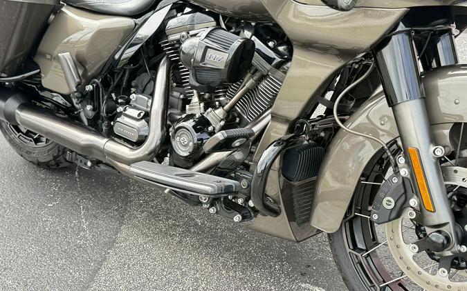 2021 Harley-Davidson® CVO Road Glide Bronze Armor - 56298T