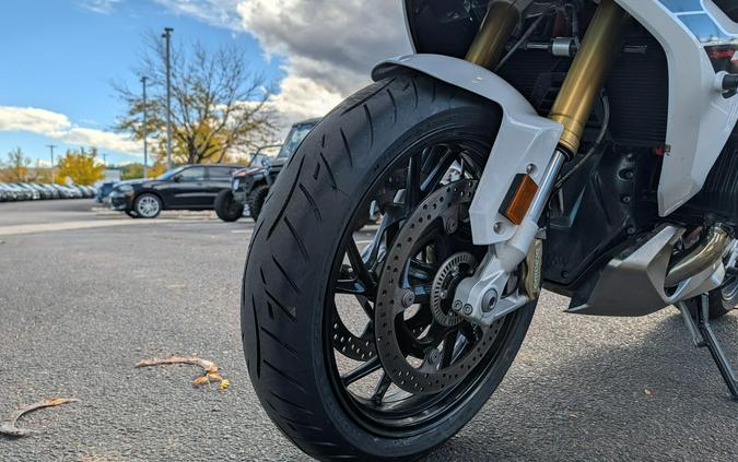 2022 BMW Motorrad R 1250 RS Light White