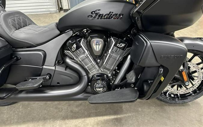 2024 Indian Motorcycle® Pursuit® Dark Horse® with PowerBand Audio Package Black Smoke