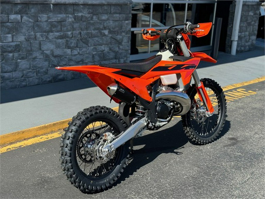 2025 KTM 250 XC