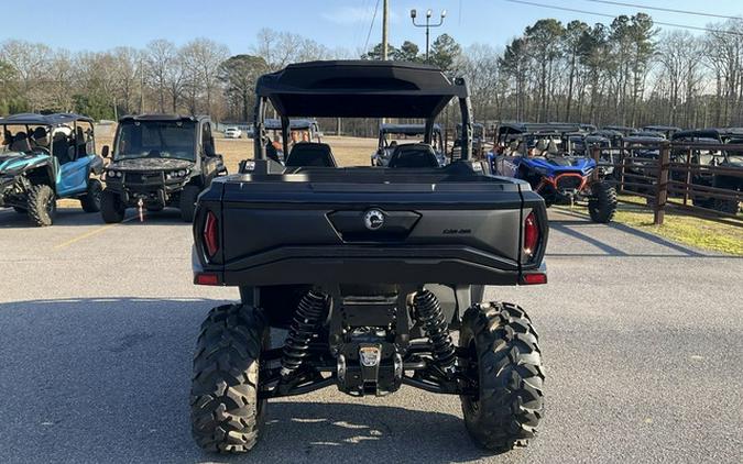 2026 Can-Am Commander XT 700