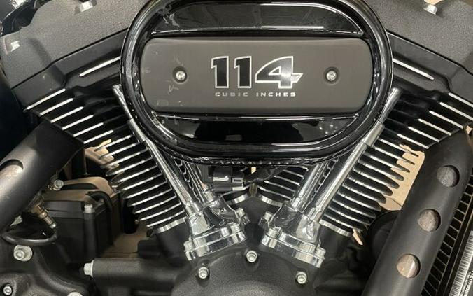 2023 Harley-Davidson® Street Bob® 114 Industrial Yellow